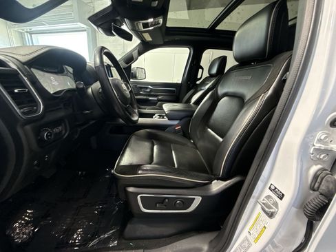 Used 2023 RAM 1500 Laramie AWD/4WD image 14