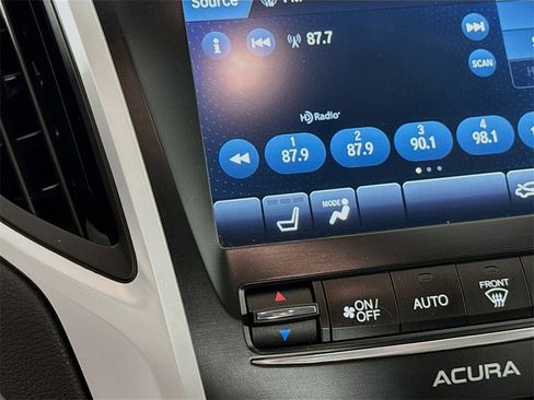 Used 2018 Acura TLX V6 w/ Technology Package image 21