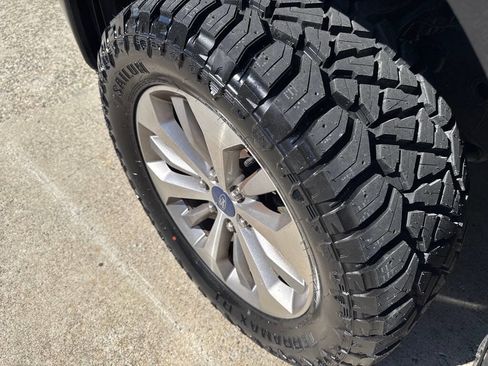 Used 2018 Ford F150 XL w/ Equipment Group 101A Mid AWD/4WD image 10