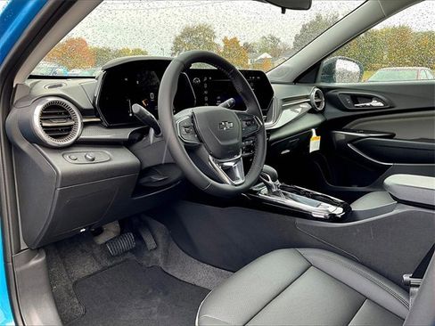 New 2026 Chevrolet Trax ACTIV w/ Sunroof Package image 8