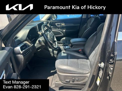 Used 2022 Kia Telluride EX w/ EX Premium Package FWD image 10