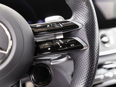 Used 2022 Mercedes-Benz AMG GT 43 image 13