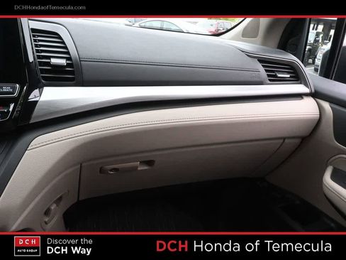 Certified 2023 Honda Odyssey EX image 14