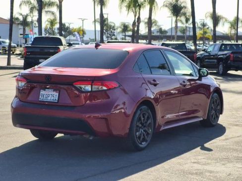 Used 2022 Toyota Corolla LE w/ Carpet Mat Package (TMS) image 5