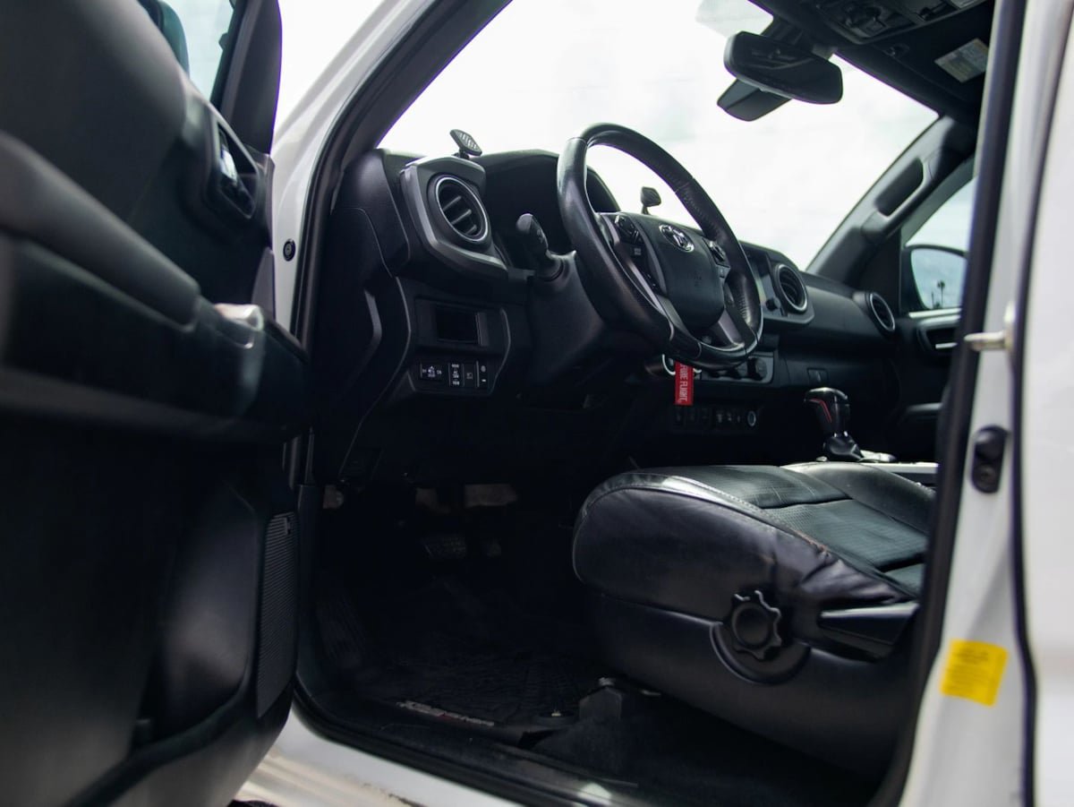 Used 2019 Toyota Tacoma TRD Pro AWD/4WD image 17