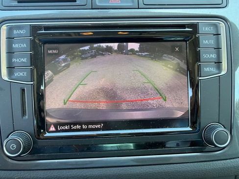 Used 2017 Volkswagen Tiguan Wolfsburg Edition FWD image 25