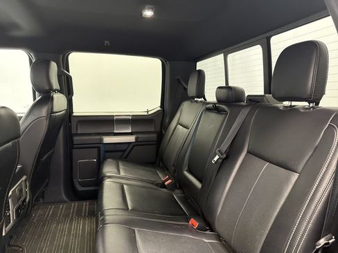 Used 2020 Ford F150 Lariat w/ Equipment Group 502A Luxury AWD/4WD image 16