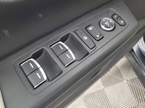 Certified 2023 Honda CR-V EX-L image 28