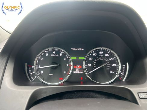 Used 2018 Acura TLX image 25