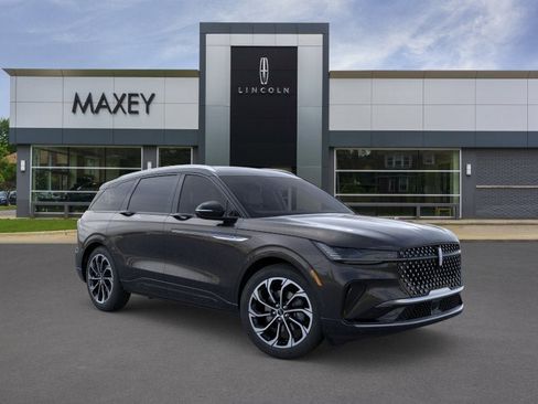 New 2026 Lincoln Nautilus Reserve AWD/4WD image 7