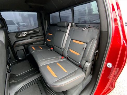 Used 2023 GMC Sierra 1500 AT4 w/ AT4 Premium Package image 19