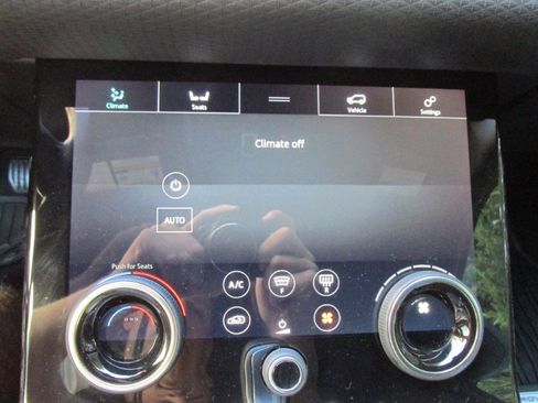 Used 2020 Land Rover Range Rover Evoque S image 52