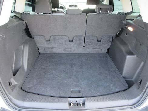 Used 2017 Ford Escape S FWD image 10