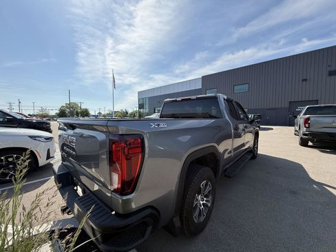 Used 2021 GMC Sierra 1500 4x4 Double Cab w/ Sierra Value Package image 3