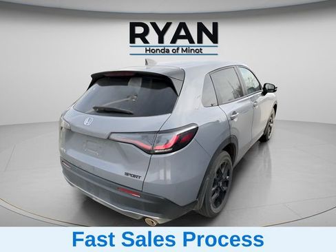Used 2024 Honda HR-V Sport image 5