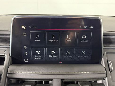 Certified 2024 GMC Yukon SLT w/ SLT Luxury Package image 4