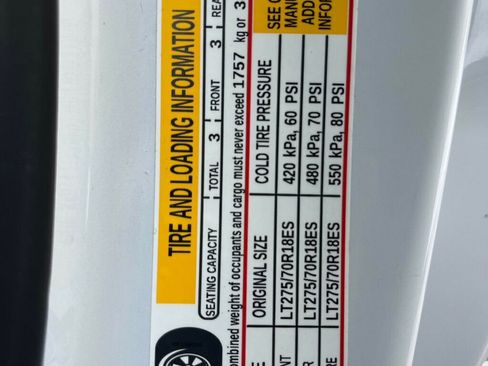 Used 2024 Chevrolet Silverado 2500 LT w/ Z71 Off-Road Package image 38