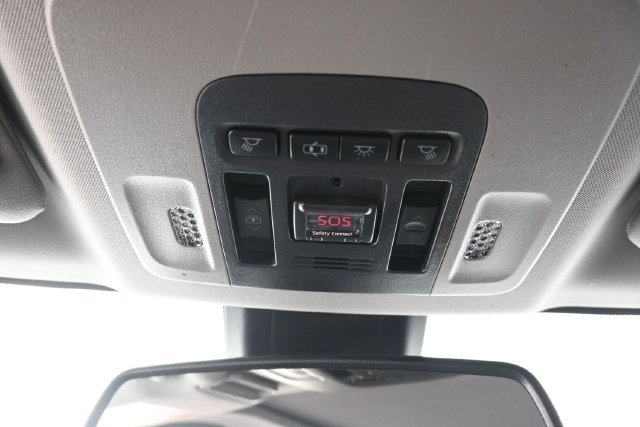 Used 2019 Toyota Camry XSE FWD image 27