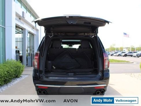 Used 2023 Chevrolet Tahoe Premier w/ Premium Package AWD/4WD image 11