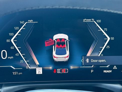 Used 2025 BMW i4 eDrive40 image 34