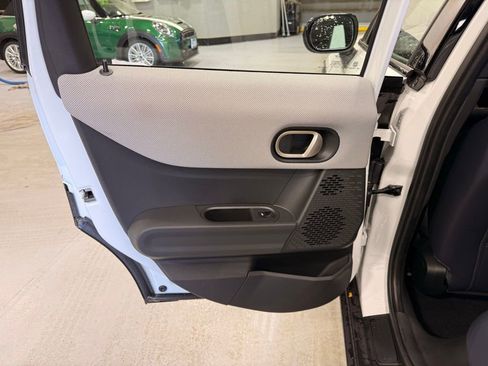 Used 2026 MINI Cooper 4-Door Hardtop image 19