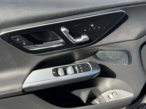 New 2026 Mercedes-Benz GLC 300 4MATIC image 8