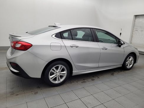 Used 2017 Chevrolet Cruze LT w/ Convenience Package image 10