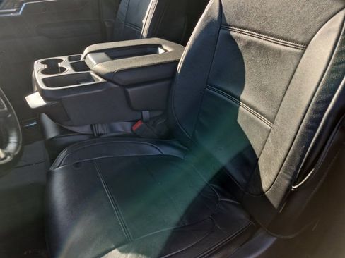 Used 2023 Chevrolet Silverado 1500 LT image 11