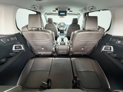 Used 2022 Honda Odyssey Elite image 26