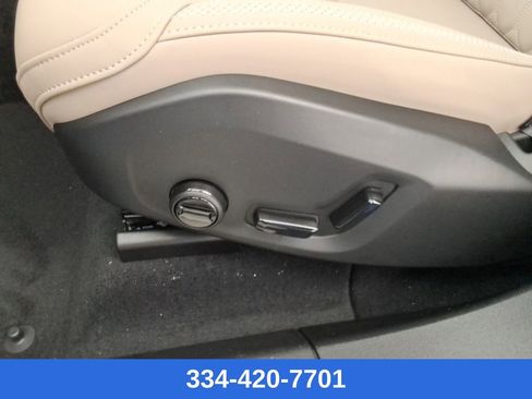 New 2026 Volvo XC60 B5 Plus w/ Protection Package Premier image 20