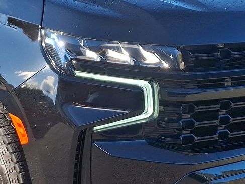 Used 2023 Chevrolet Tahoe Z71 w/ Luxury Package image 9