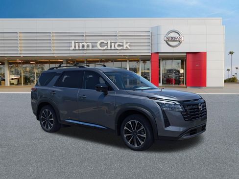 New 2026 Nissan Pathfinder Platinum FWD image 1