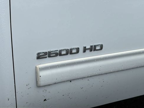 Used 2014 Chevrolet Silverado 2500 LT image 12