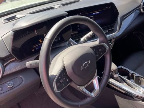 Used 2025 Chevrolet Trax ACTIV w/ Driver Confidence Package image 13