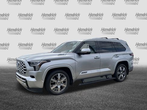 Used 2023 Toyota Sequoia Capstone image 5