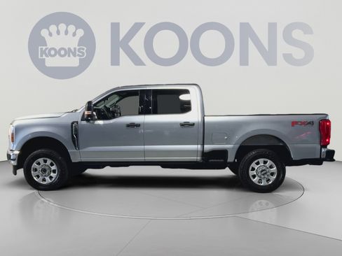 Used 2024 Ford F250 XLT w/ FX4 Off-Road Package AWD/4WD image 7