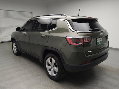 Used 2019 Jeep Compass Latitude w/ Cold Weather Group AWD/4WD image 5