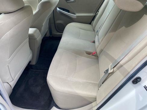 Used 2012 Toyota Prius Two image 9