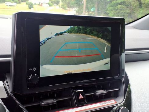 Used 2026 Toyota Corolla SE FWD image 17