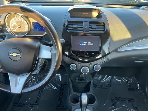 Used 2014 Chevrolet Spark LT image 29