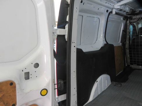 Used 2019 Ford Transit Connect XL FWD image 25