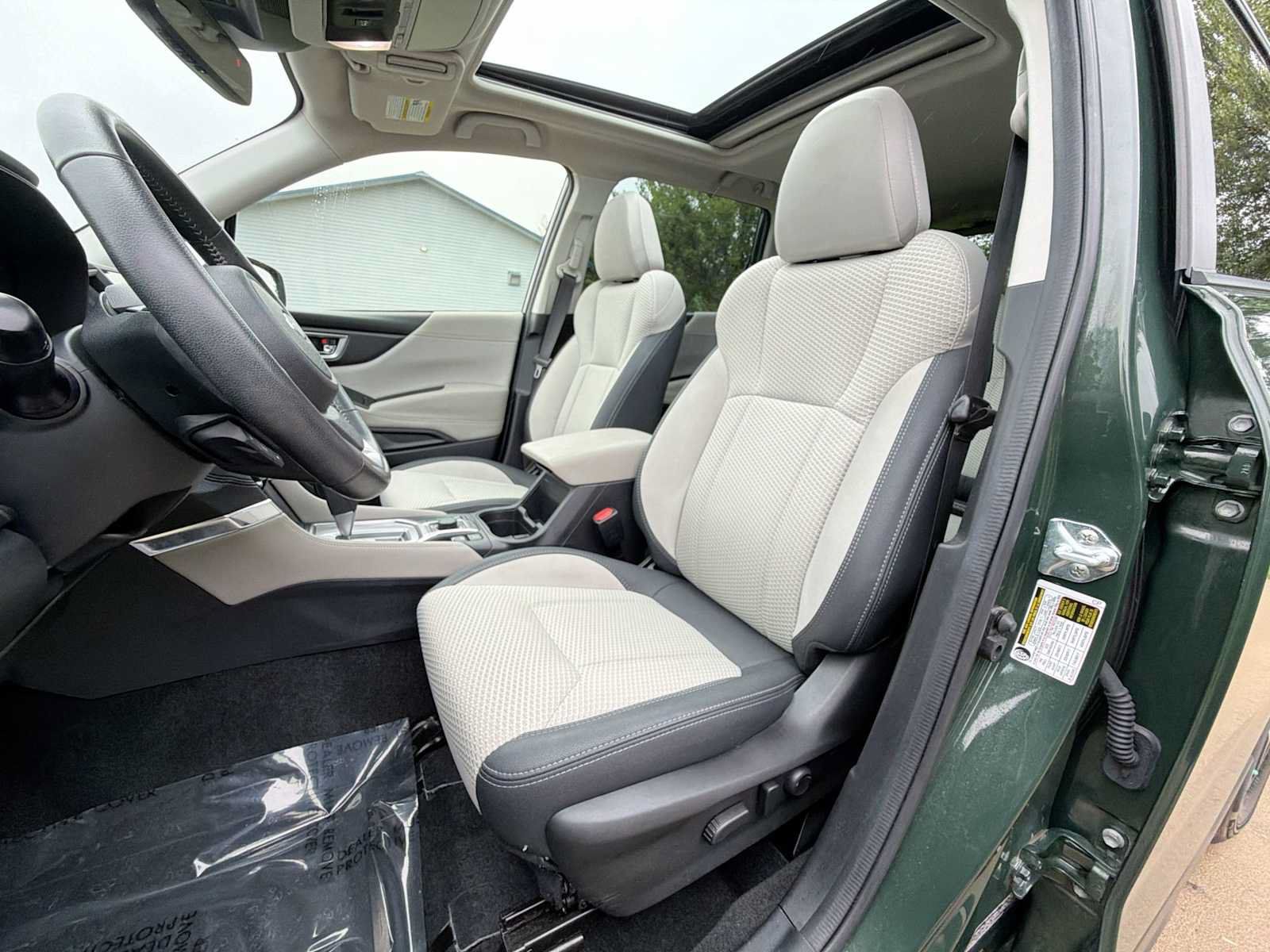Used 2024 Subaru Forester Premium AWD/4WD image 13