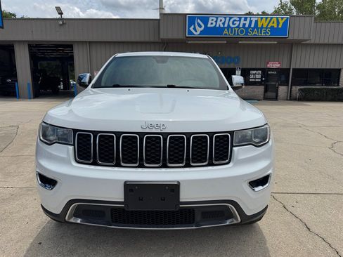 Used 2019 Jeep Grand Cherokee Limited AWD/4WD image 3