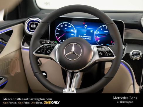New 2026 Mercedes-Benz GLC 300 4MATIC image 12