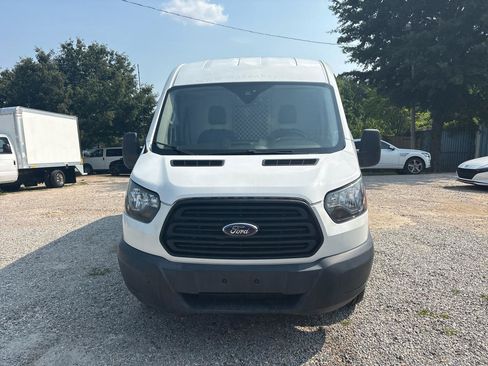 Used 2019 Ford Transit 250 148 Medium Roof RWD image 3