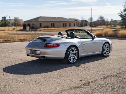 Used 2007 Porsche 911 Carrera image 32