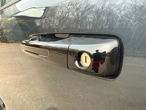 New 2026 RAM 1500 Laramie w/ Night Edition image 13