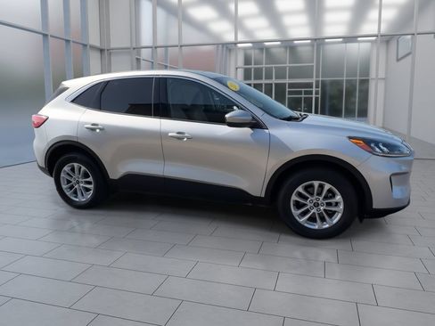 Used 2020 Ford Escape SE AWD/4WD image 9
