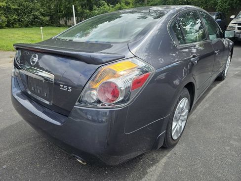 Used 2012 Nissan Altima 2.5 S FWD image 9