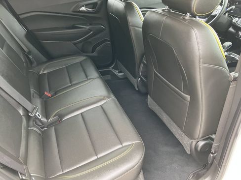 Used 2025 Chevrolet Trax ACTIV w/ Driver Confidence Package FWD image 16